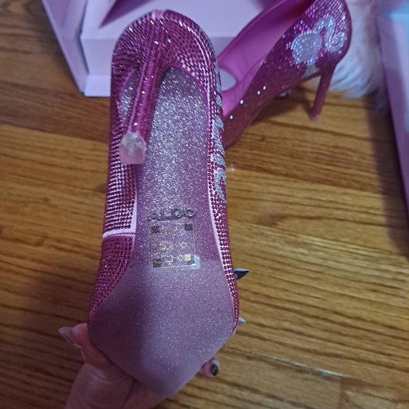 NEW!! ALDO X BARBIE DREAMHOUSE STILETTOS - Picture 9 of 12